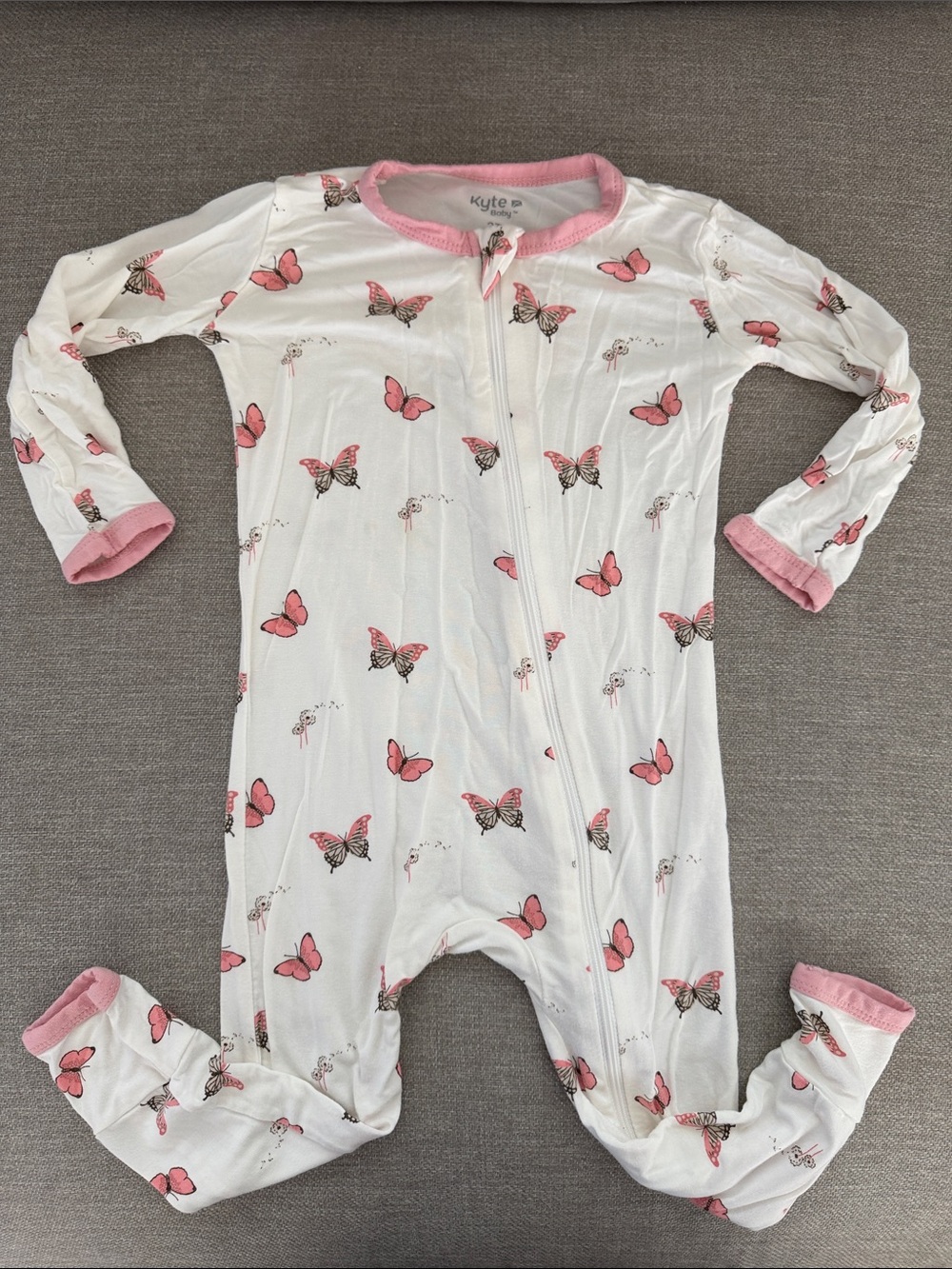 Kyte BABY White Footed One-Piece with Pink Butterfly Print 2T